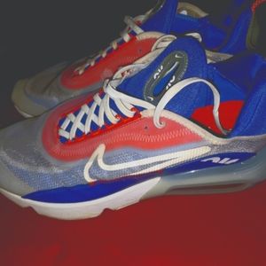 Nike Air Max Size 13 blue red and white